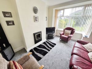Lounge- click for photo gallery